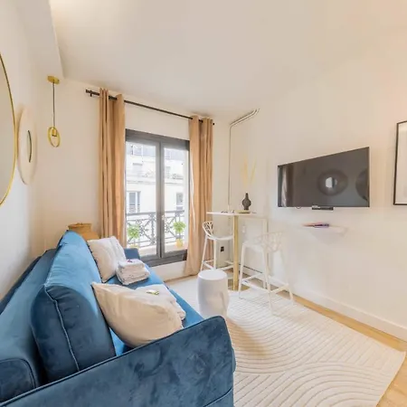 Studio Chic In The Heart Of - Republique *